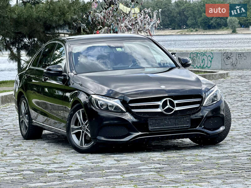 Седан Mercedes-Benz C-Class 2015 в Києві