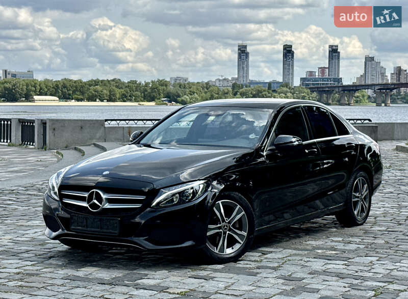 Седан Mercedes-Benz C-Class 2015 в Києві