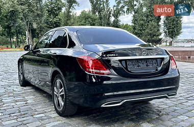 Седан Mercedes-Benz C-Class 2015 в 