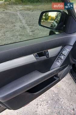 Седан Mercedes-Benz C-Class 2007 в 
