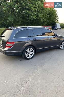 Універсал Mercedes-Benz C-Class 2010 в Івано-Франківську