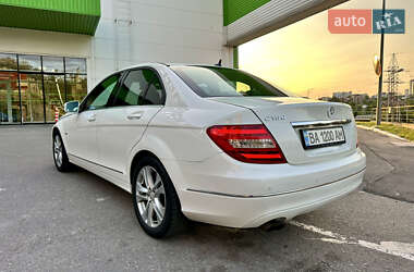 Седан Mercedes-Benz C-Class 2011 в 
