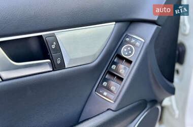 Седан Mercedes-Benz C-Class 2011 в 