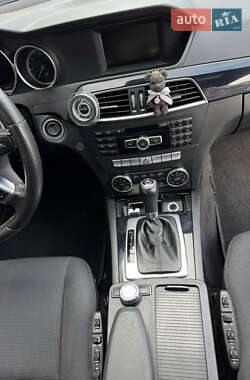 Универсал Mercedes-Benz C-Class 2012 в 