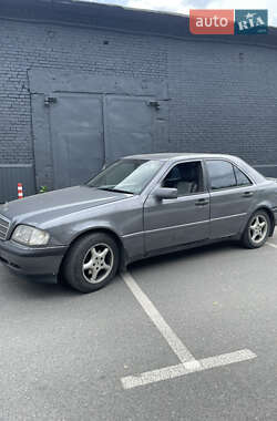Седан Mercedes-Benz C-Class 1996 в 
