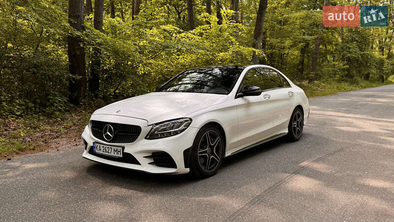Седан Mercedes-Benz C-Class 2019 в Киеве