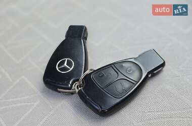 Седан Mercedes-Benz C-Class 2004 в 