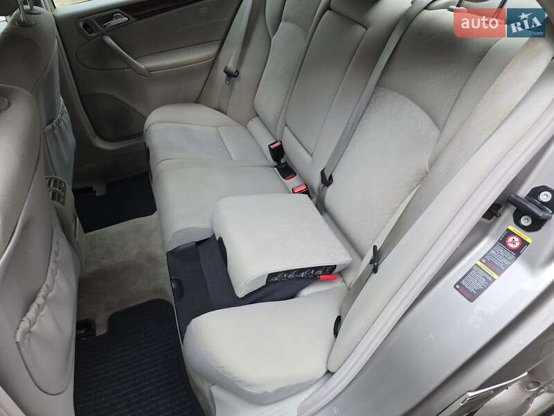 Седан Mercedes-Benz C-Class 2004 в Полтаве