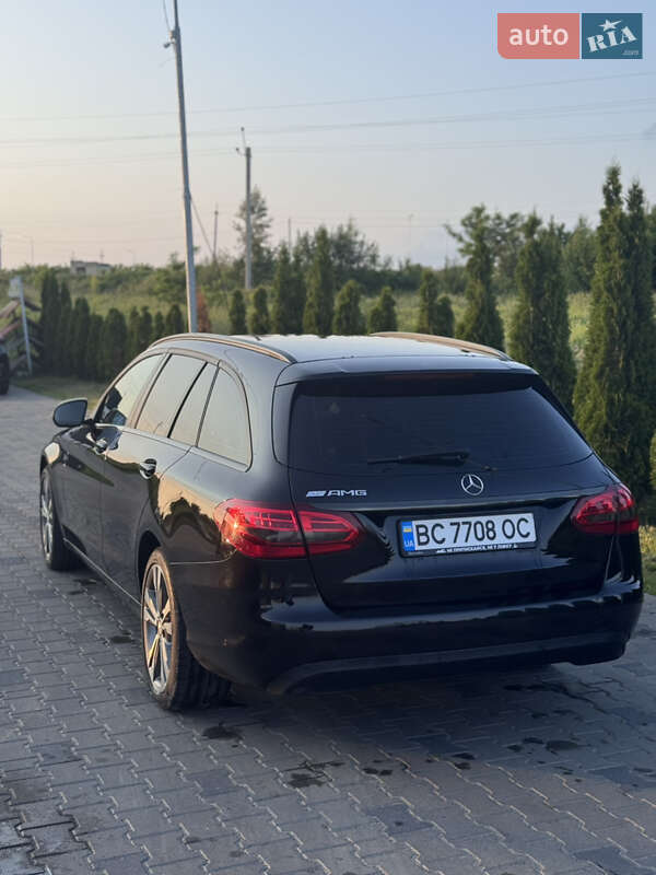 Универсал Mercedes-Benz C-Class 2014 в Яворове