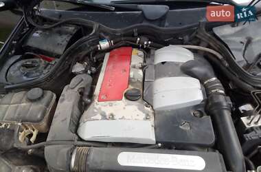 Седан Mercedes-Benz C-Class 2001 в 