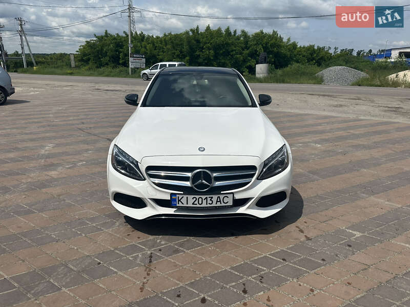 Седан Mercedes-Benz C-Class 2015 в Киеве