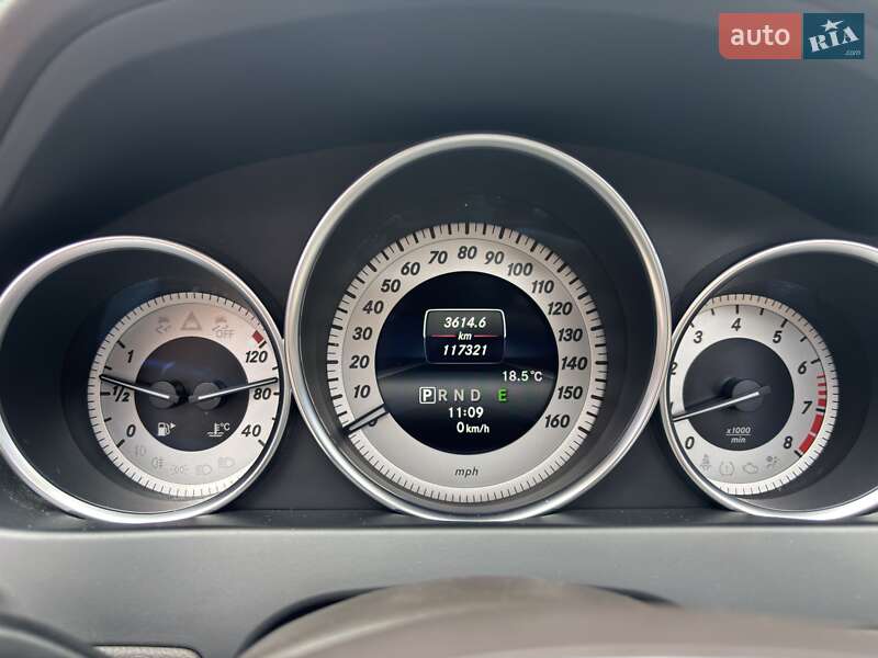 Седан Mercedes-Benz C-Class 2013 в Львове