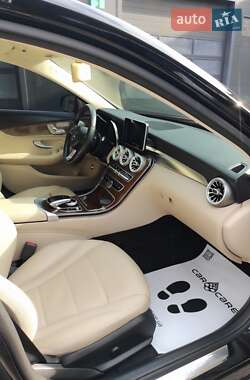 Седан Mercedes-Benz C-Class 2015 в 