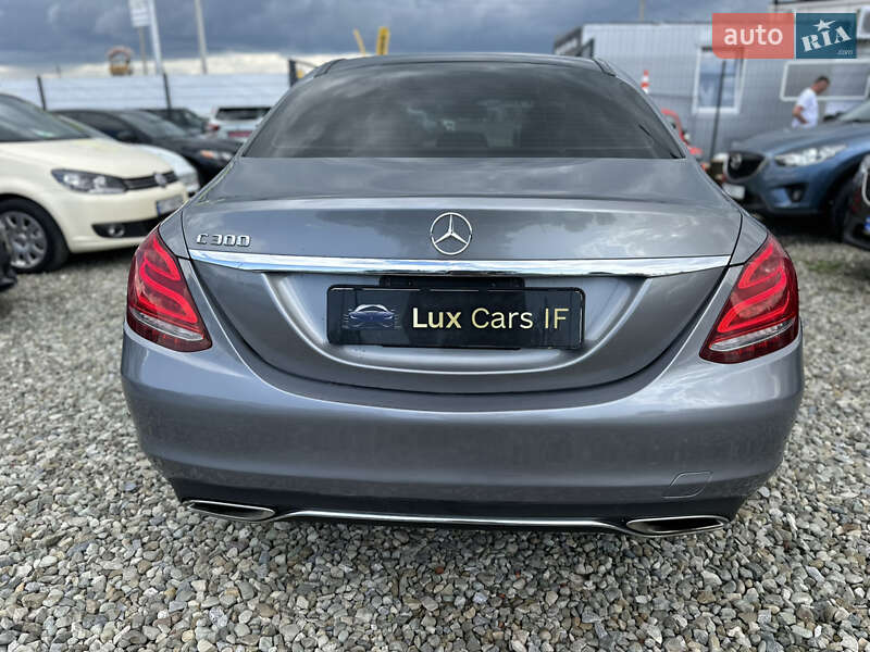 Седан Mercedes-Benz C-Class 2015 в Ивано-Франковске