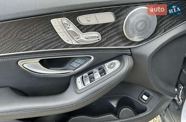 Седан Mercedes-Benz C-Class 2015 в 