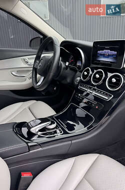 Седан Mercedes-Benz C-Class 2016 в 