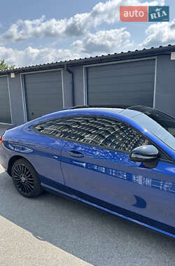 Купе Mercedes-Benz C-Class 2016 в 