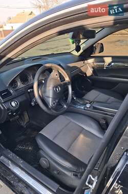 Седан Mercedes-Benz C-Class 2008 в 