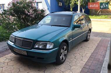 Универсал Mercedes-Benz C-Class 1997 в Киеве
