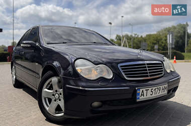 Седан Mercedes-Benz C-Class 2002 в 