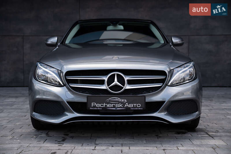 Седан Mercedes-Benz C-Class 2017 в Киеве фото 2 Седан Mercedes-Benz C-Class 2017 в Киеве