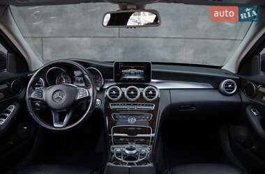 Седан Mercedes-Benz C-Class 2017 в 