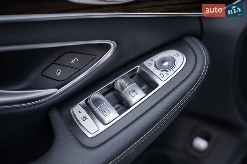 Седан Mercedes-Benz C-Class 2017 в Киеве фото 17 Седан Mercedes-Benz C-Class 2017 в Киеве