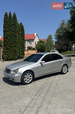 Седан Mercedes-Benz C-Class 2002 в 