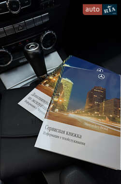 Седан Mercedes-Benz C-Class 2011 в 