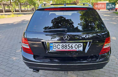Універсал Mercedes-Benz C-Class 2012 в 