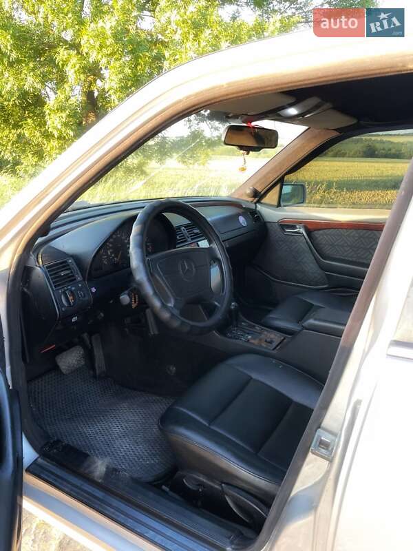 Седан Mercedes-Benz C-Class 1995 в Виннице фото 12 Седан Mercedes-Benz C-Class 1995 в Виннице