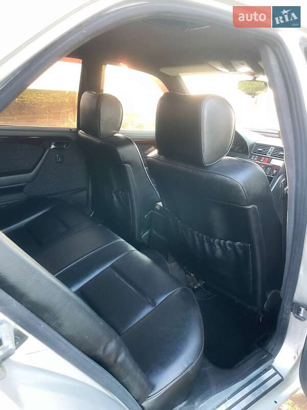 Седан Mercedes-Benz C-Class 1995 в Виннице фото 21 Седан Mercedes-Benz C-Class 1995 в Виннице