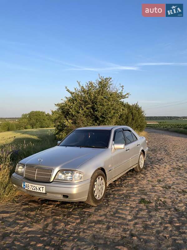 Седан Mercedes-Benz C-Class 1995 в Виннице фото 28 Седан Mercedes-Benz C-Class 1995 в Виннице