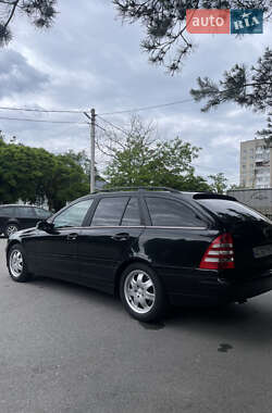 Универсал Mercedes-Benz C-Class 2006 в 