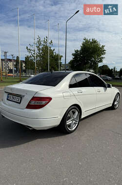 Седан Mercedes-Benz C-Class 2011 в 