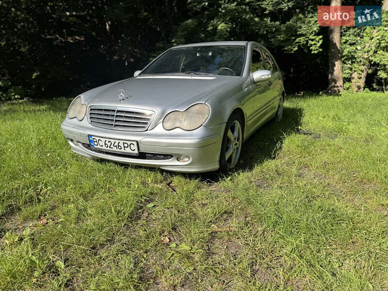 Седан Mercedes-Benz C-Class 2000 в 