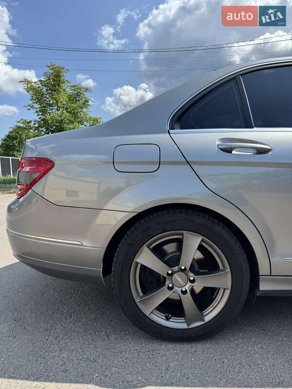 Седан Mercedes-Benz C-Class 2007 в Одессе фото 4 Седан Mercedes-Benz C-Class 2007 в Одессе