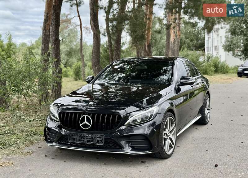 Седан Mercedes-Benz C-Class 2016 в 