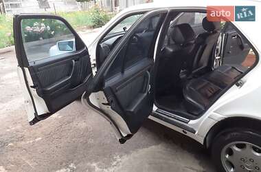 Седан Mercedes-Benz C-Class 1995 в 