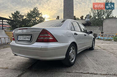 Седан Mercedes-Benz C-Class 2004 в 