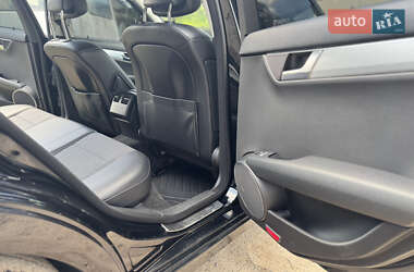 Универсал Mercedes-Benz C-Class 2012 в 