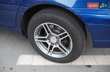 Седан Mercedes-Benz C-Class 2003 в 