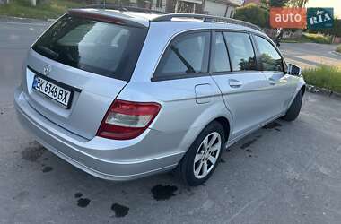 Универсал Mercedes-Benz C-Class 2010 в 
