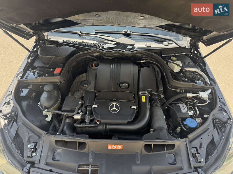 Седан Mercedes-Benz C-Class 2012 в Одессе
