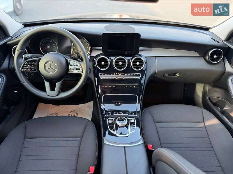 Седан Mercedes-Benz C-Class 2018 в Киеве