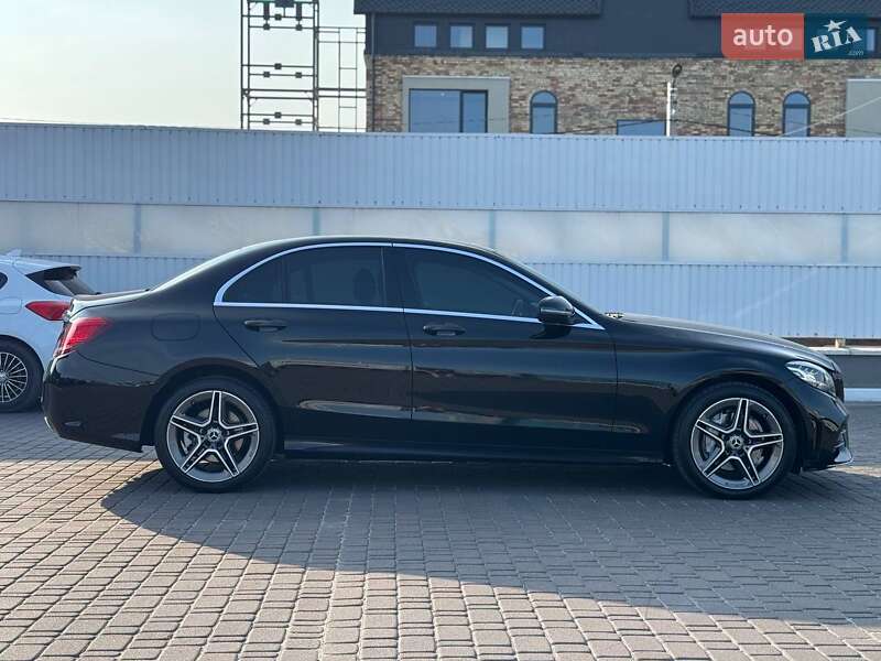 Седан Mercedes-Benz C-Class 2018 в Киеве