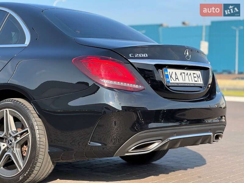Седан Mercedes-Benz C-Class 2018 в Киеве