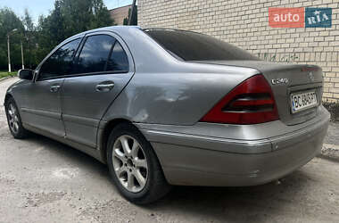 Седан Mercedes-Benz C-Class 2002 в 