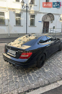 Седан Mercedes-Benz C-Class 2012 в 
