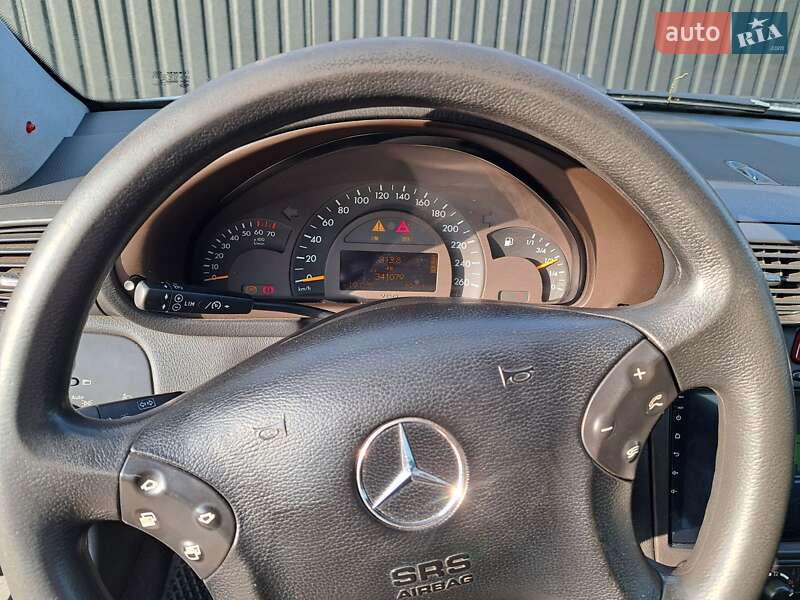 Седан Mercedes-Benz C-Class 2000 в Василькове